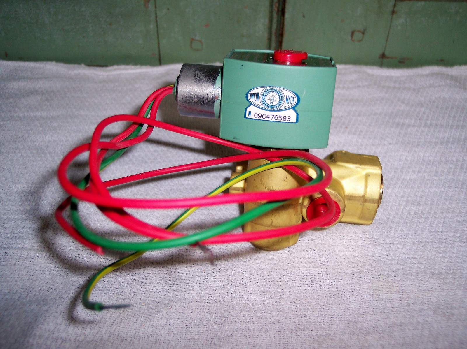 VALVULA USO GENERAL 3/2 NC 1/4"NPT BR