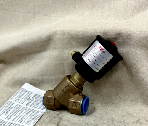 VALVULA CUERPO EN Y 1"NPT 240 PSI NO 50mm BR